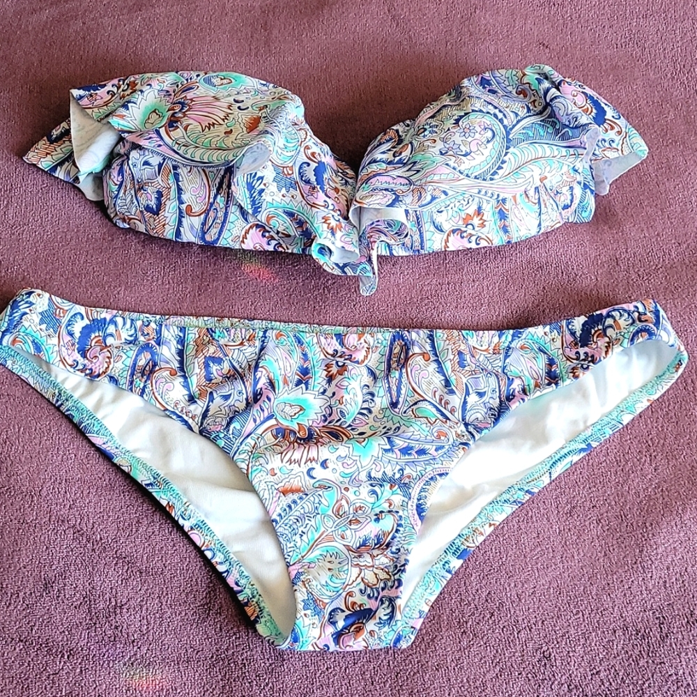 Victoria's Secret bikini set